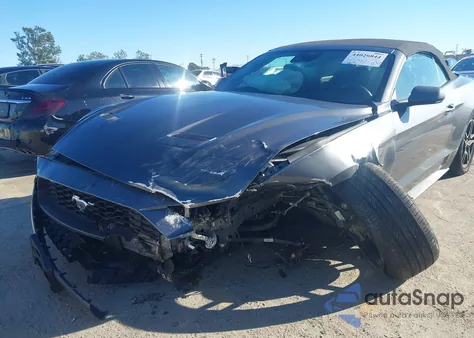 2022 Ford Mustang Ecoboost Premium z USA, uszkodzony, nr VIN 1FATP8UH4N5115708